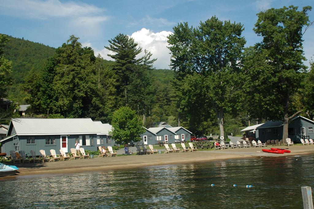 Blue Lagoon Resort Lake George Exterior foto