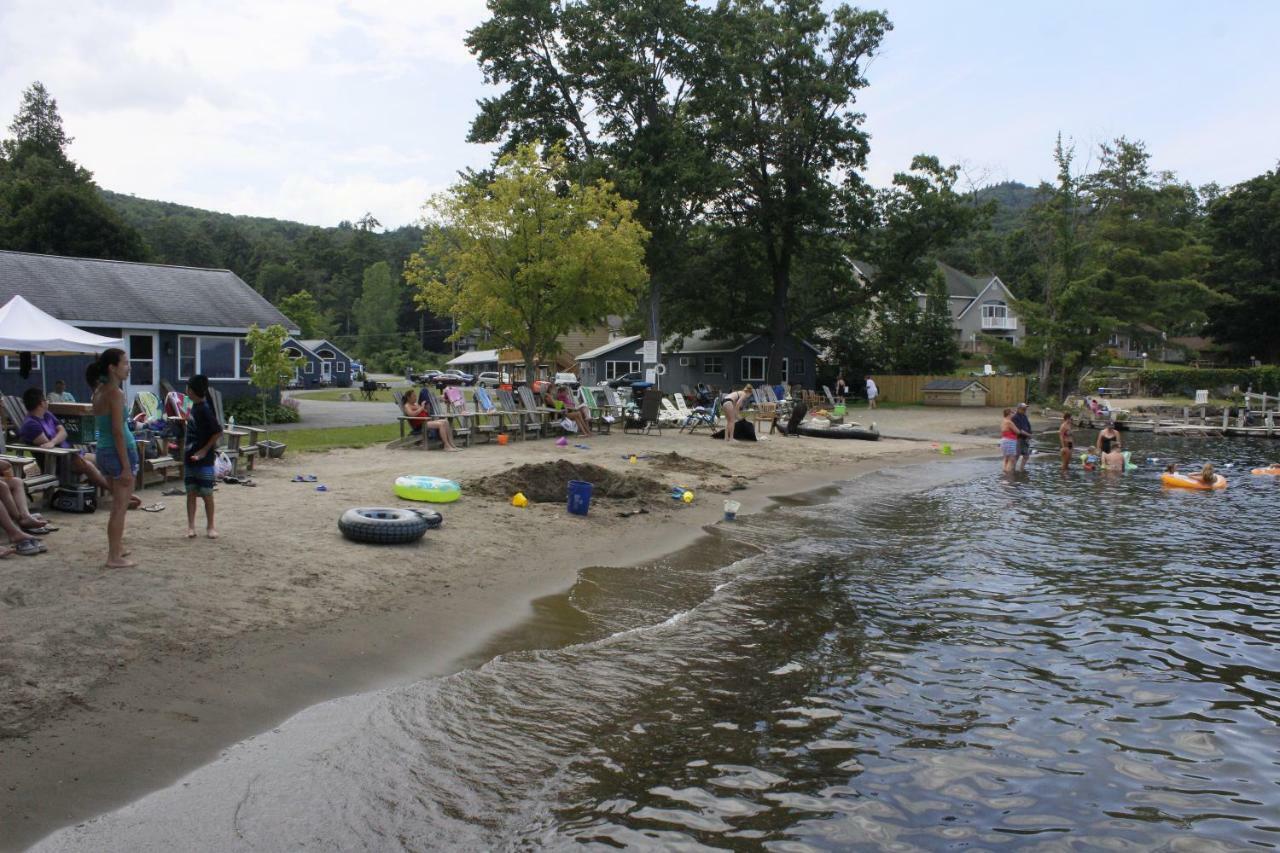 Blue Lagoon Resort Lake George Exterior foto